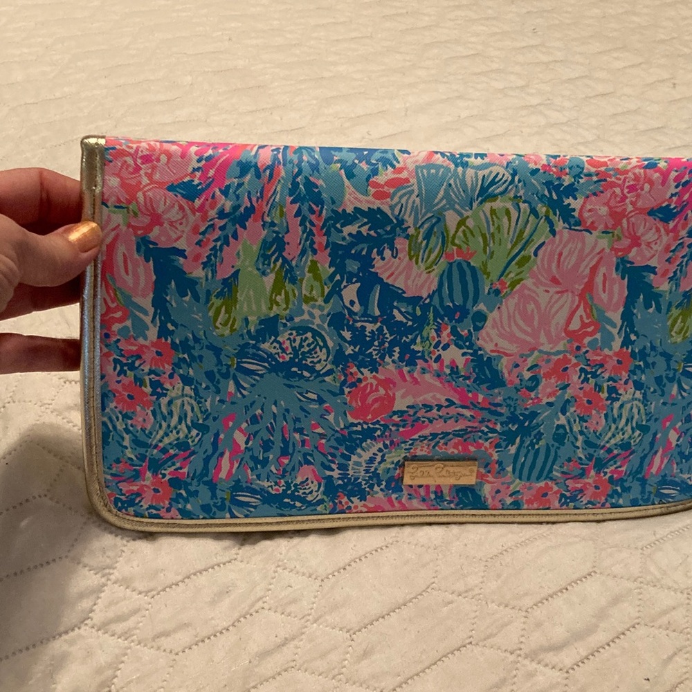 Lilly Pulitzer Tropical Floral Travel Organizer - Picture 4 of 7